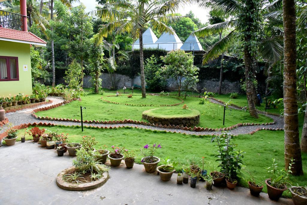 Green View Thekkady Extérieur photo